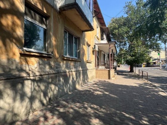 Продам 2-ком квартиру в центре города по ул. Первомайская. Білгород-Дністровський
