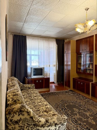 Продається трикімнтана квартира з автономним опаленням - фото 1