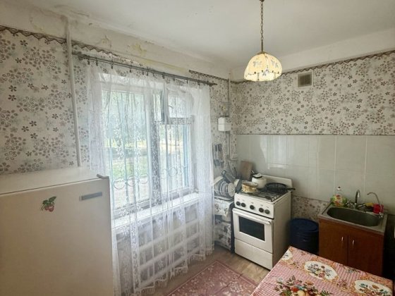 Продам 3к кв. ул. Е.Мельникова (ул. Алтайская) Каменское