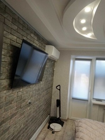 Продам 2-комнатную квартиру на 2-ом этаже с ремонтом. Сертификат, ваучер - фото 1