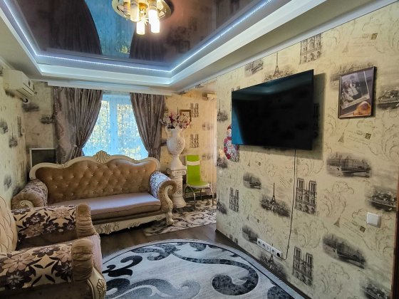 3-кімнатна квартира район "України" Каменское