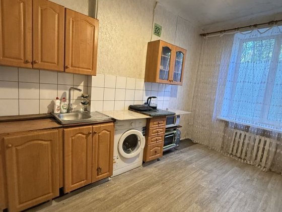 Продам 2 комнатную квартиру в центре города Кам'янське
