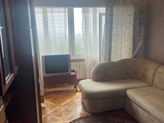 3-кімнатна квартира  (загальна — 63,8 м²; житлова — 41,5 м²) вул. Білогородська Боярка