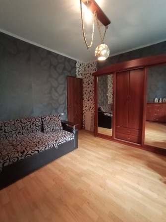 Продам 2-кімнатну квартиру, заїжджай і живи! - фото 1