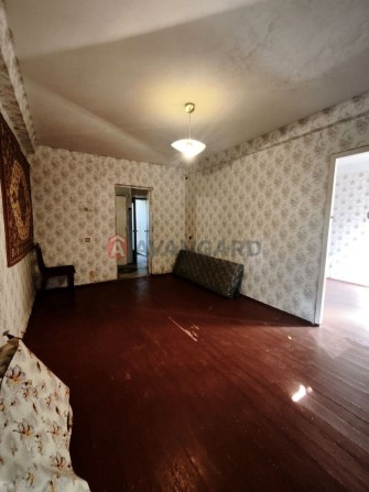 Продам 3 кімнатну квартиру. Під ремонт. Р-н Вокзалів - фото 1