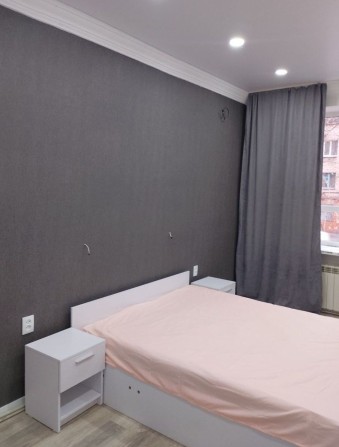 Продается 2-комнатная «сталинка» 59 м² с автономным отоплением и новым евроремонтом — Центр, ул. Зап - фото 1