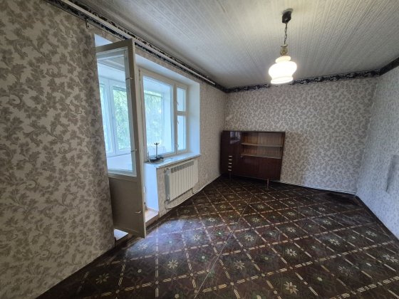 Продам 2-кімнатну квартиру в центрі міста по вул.Центральній Вознесенськ
