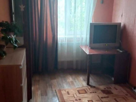 Продам 2к.квартиру в смт.Високий Високий