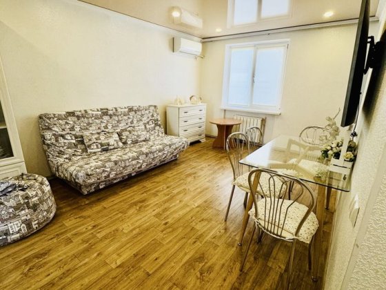 Продается 3хкомнатная квартира , Черемушки, Васыля Стуса.