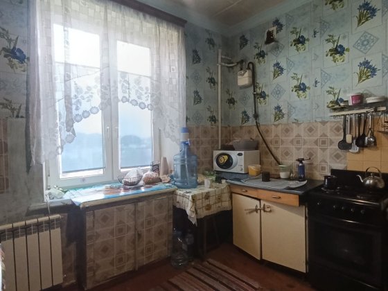 Продам 2 ком.квартиру на правом берегу Каменское