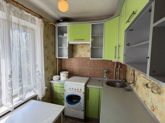 Продам 2к квартиру мКамʼянське 3/5 Максима Чиженка меблі техніка Каменское