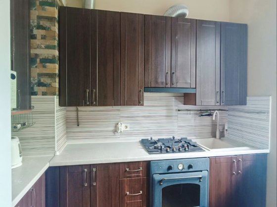 ПРОДАЖ  3к. Сталінки/ ЦЕНТР (Медична, 11 )  ГАО, меблі/техніка  роздільні кімнати, ВАУЧЕР/СЕРТИФІКАТ Каменское