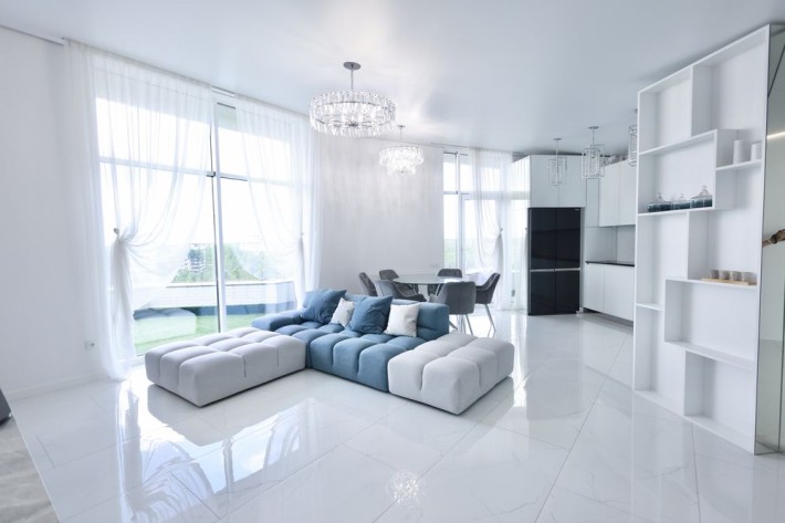 Пентхаус 128,5 м² з дизайнерським ремонтом | ЖК На Прорізній | 2 тераси | Вид на сосни - фото 1
