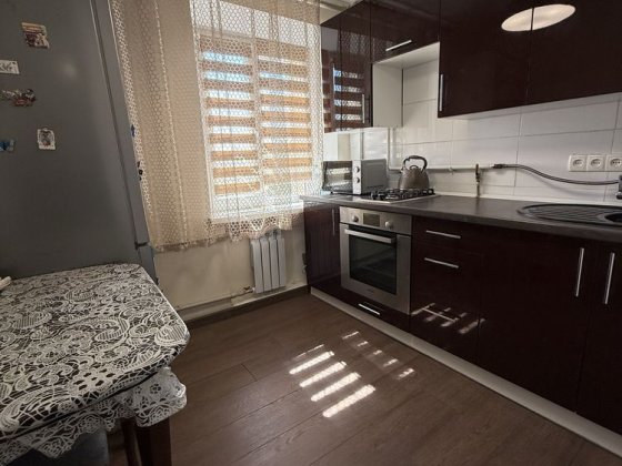 Продам Класну 2х кімнатну квартиру на Черемушках(Sher)