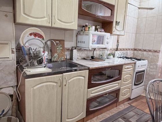 Продаж 3 кімнатноі квартири лівий берег Каменское