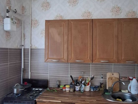 Продам 1-комн квартиру 11 мкр 4/ 9 м.с Каменское