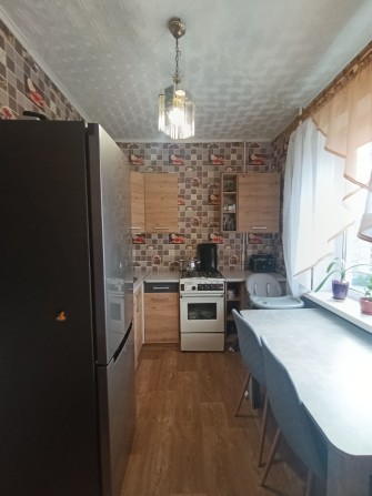 Продам 1 комнатную квартиру на левом берегу (11мкр) - фото 1