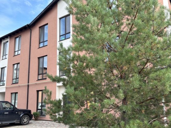 Продам 2к квартиру | Гостомель | центр | озеро | частковий ремонт | газ Гостомель