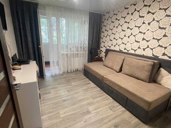 Продам 2 комнатную на 2 этаже, alm Каменское