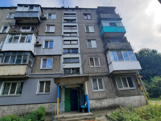 2 комн расп. 5/5 центр Соцгород Каменское