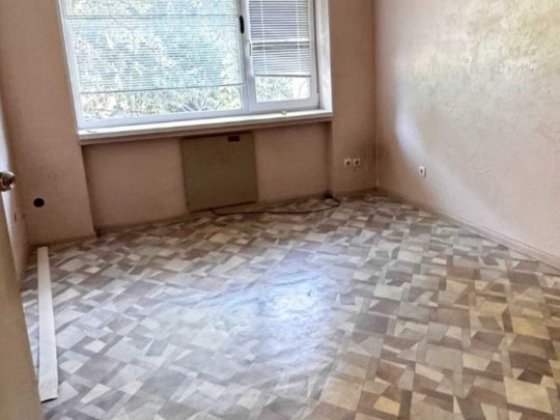 Продається 1 кімн квартира в м. Кам'янське