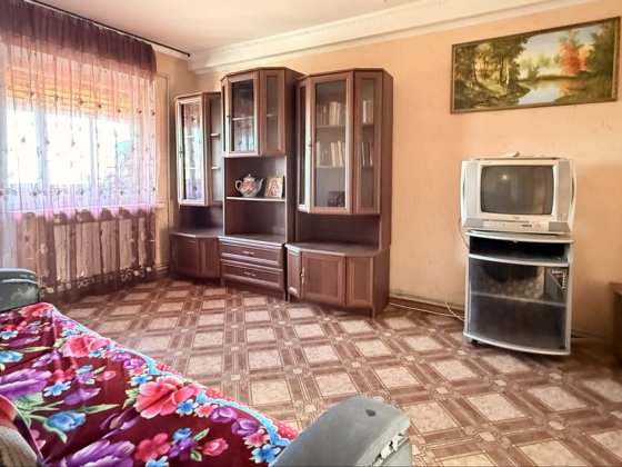 Продаж 2 кімн квартири з газовим АО, Черемушки «Україна». Каменское