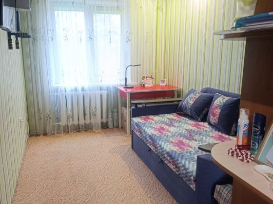 Продається 2 кімнатна перепланована квартира Желтые Воды