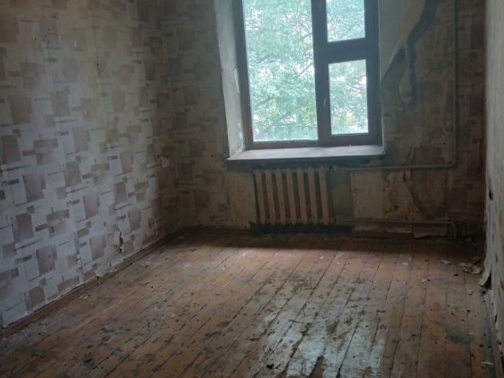 Продам 3-кімнатну квартиру в центрі міста. Сталінка. V. M. Каменское