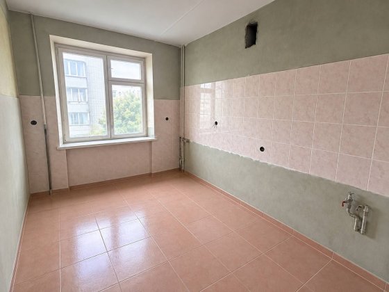 Продаж 4- кімнатної квартири Дрогобыч