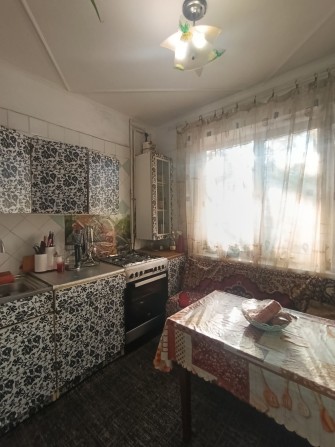Продам 5 комнатную на левом берегу (3мкр) - фото 1