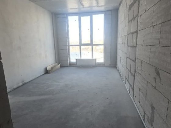 Світла тепла квартира на 2 поверсі із газом, поруч озеро та гарна природа