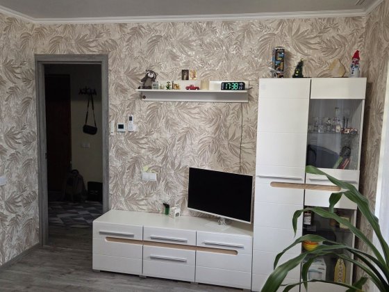 Продаж великої 1- кімнатної квартири. Автономне опалення, меблі!!! Здолбунов