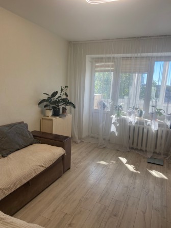 Продам 3-х кімнатну квартиру - фото 1