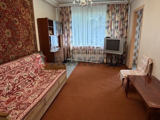 Продаж 3 к.  Квартири ! Каменское