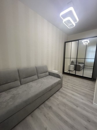 Продам квартиру в центре - фото 1