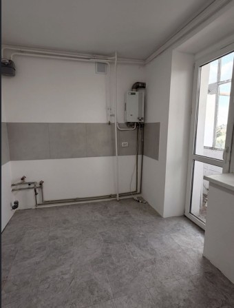 Продам 1-комнатную киевку с АГВ после ремонта - фото 1