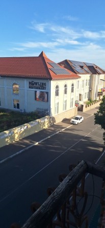 продам квартиру в центре города напротив отеля Бессарабия - фото 1