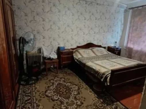 Продам 2-комнатную квартиру на Черемушках Каменское