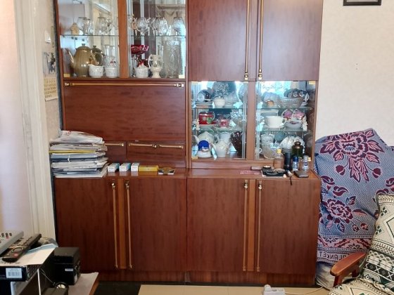 Продам однокімнатну квартиру по вулиці Євгена Мельника