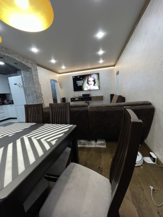 Продаж 4 кім. Квартира 10 мкрн. Лівий берег - фото 1