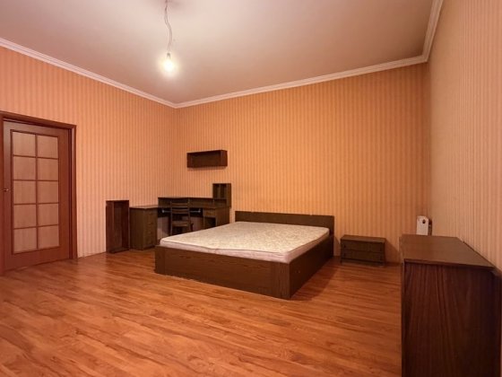 Продаж 3-к квартири двухповерхова 97,4 кв.м 3 поверх Гостомель Гостомель