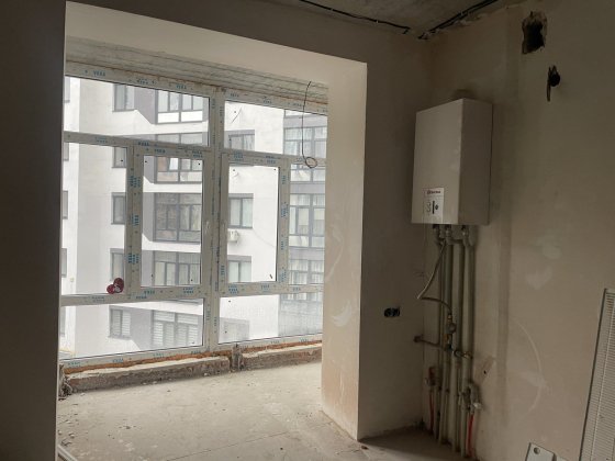 Продам євро3кімн. кв. з частковим ремонтом! Газове опалення, 2% оформ. Гостомель