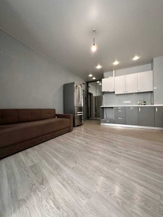 Продам 1 к квартиру з ремонтом на 3 поверсі в новобудові. Чорноморськ - фото 1