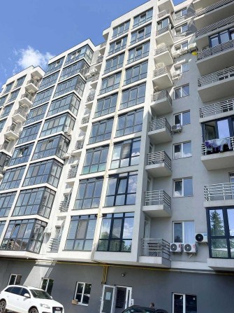 Продам видову 2 кімнатну квартиру студію в центрі на Огієнка - фото 1
