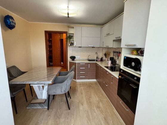 Продам 3к квартиру с ремонтом