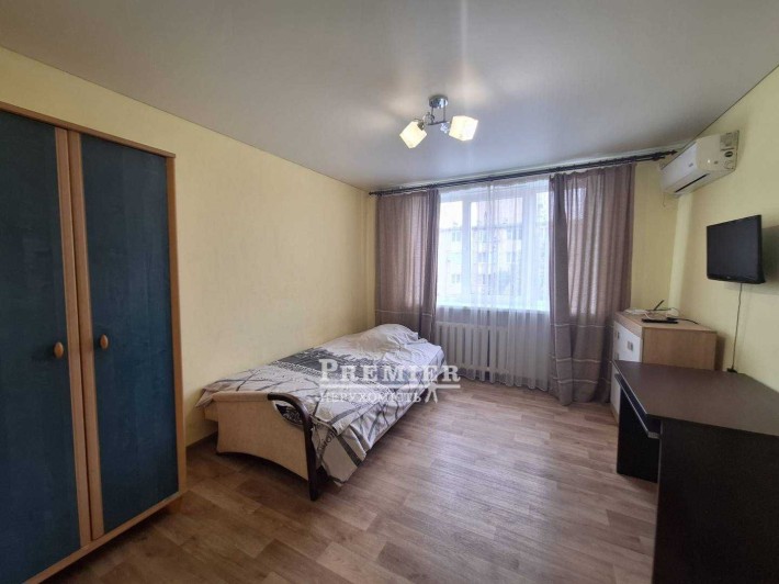 Продаж 1 кімн.  квартири в центрі м. Чорноморськ - фото 1