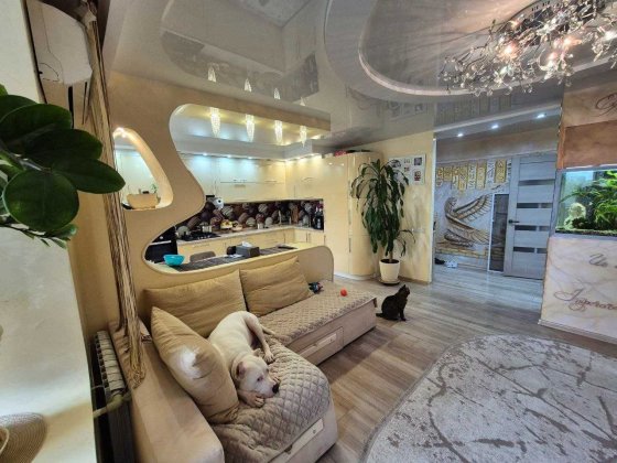 Продам в Черномлрске 3-х ком.кв 80м с капитальным ремонтом