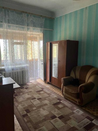 Продам квартиру 5 хв до центра а саме біля вокзалу. 1 кімнатна - фото 1