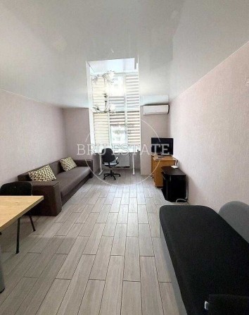 Продам 1к квартиру ЖК Атлант з якісним ремонтом меблями та технікою - фото 1