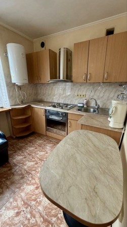 Продам квартиру з ремонтом дешево Київ. Без комісії - фото 1